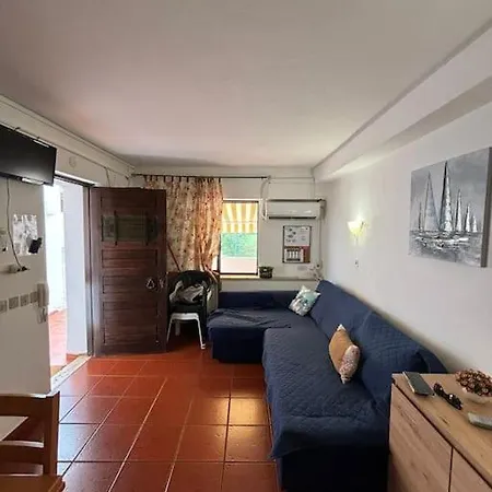 Cadete House 아파트